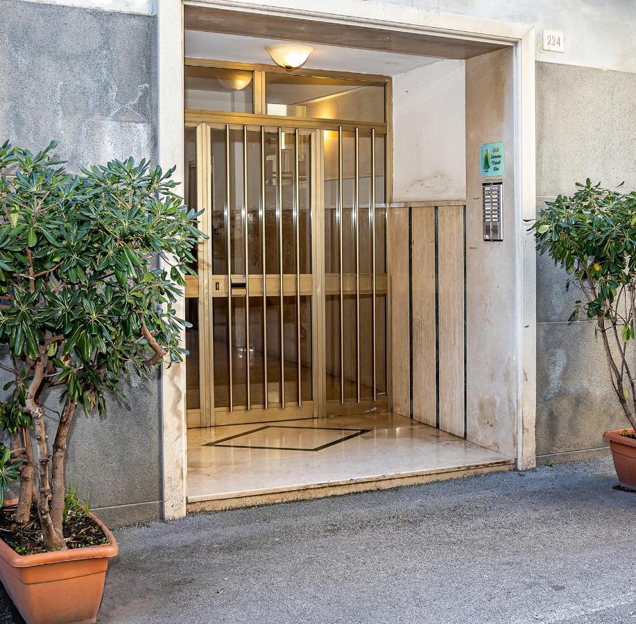 Appartamento Lovely In Center Of